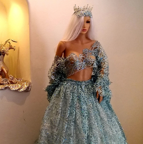 "ANYA" Turquoise & Silver Medieval Goddess Wedding Ballgown Set - Picture 1 of 14